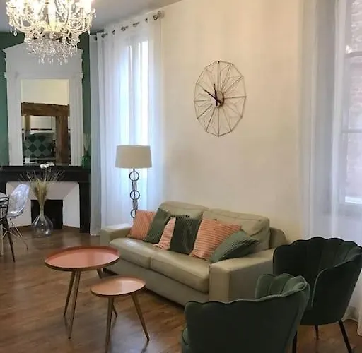 Hypercentre Apartament *